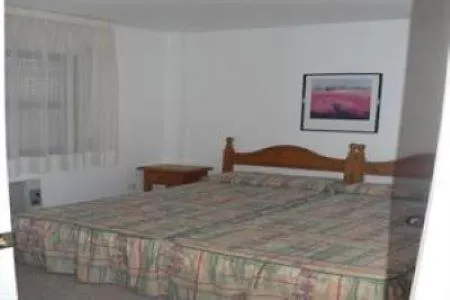Club Riviera Apartmán *